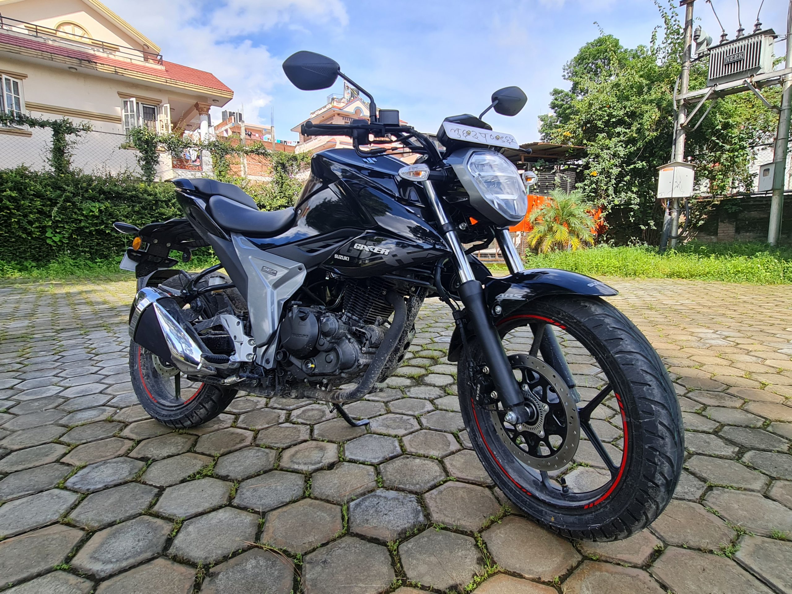 Suzuki Gixxer 155