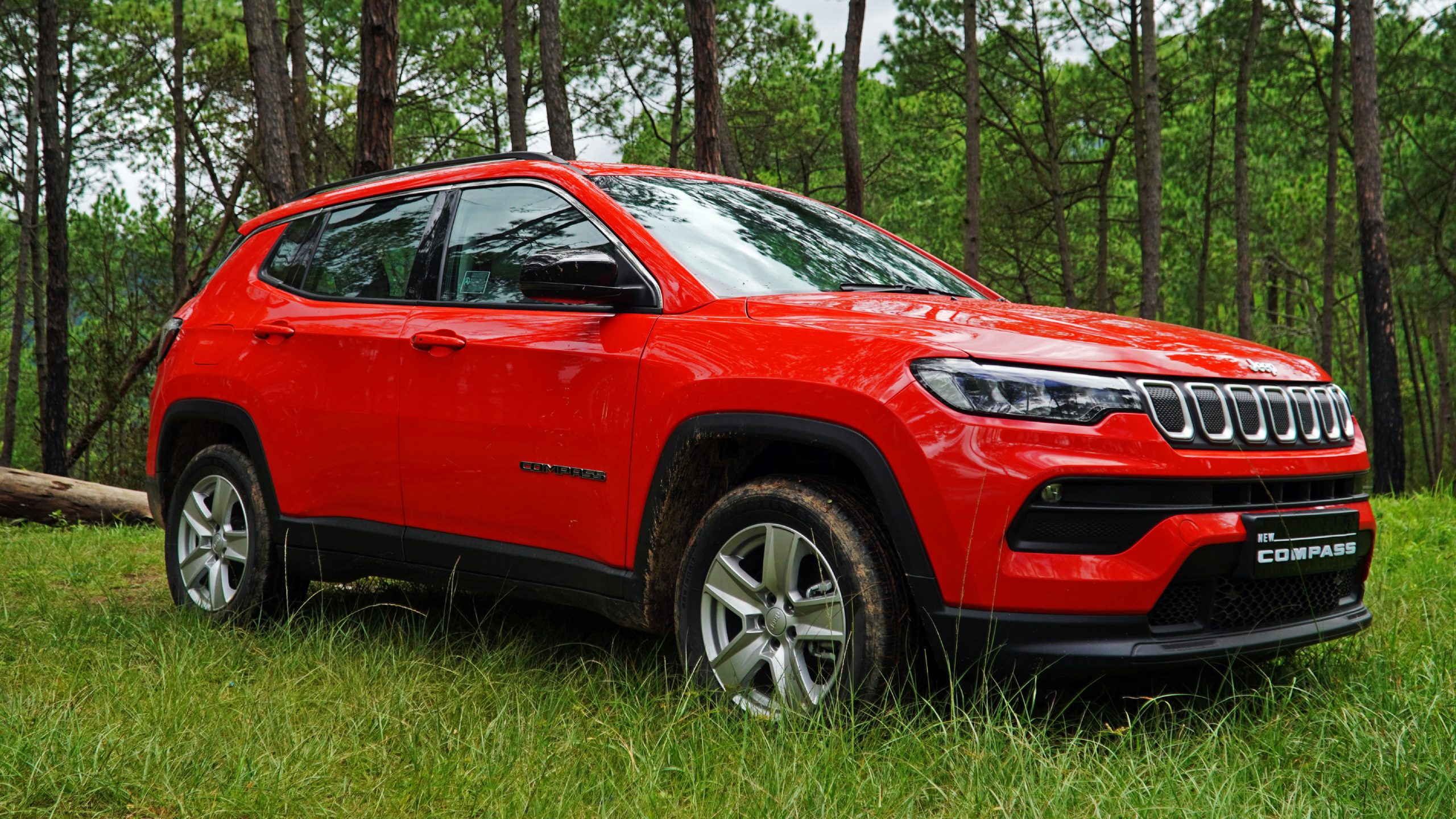 2021 Jeep Compass Side View