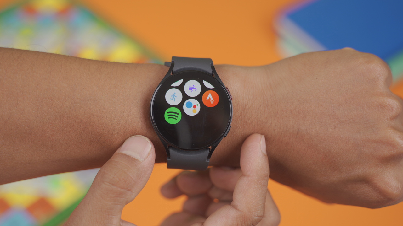 One UI Watch 4.5 based on Wear OS 3.5