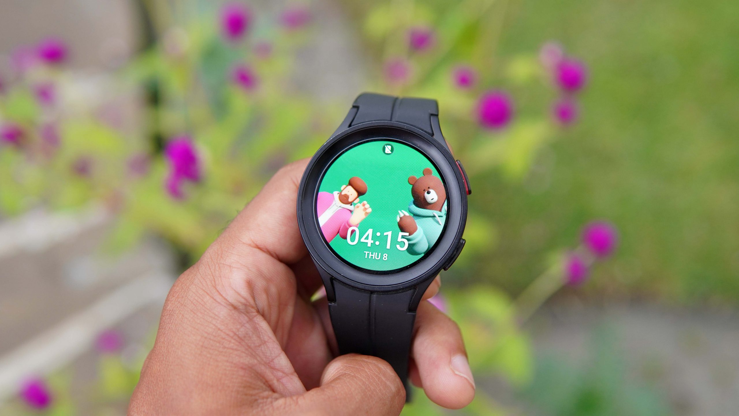 Galaxy watch store pokemon go app