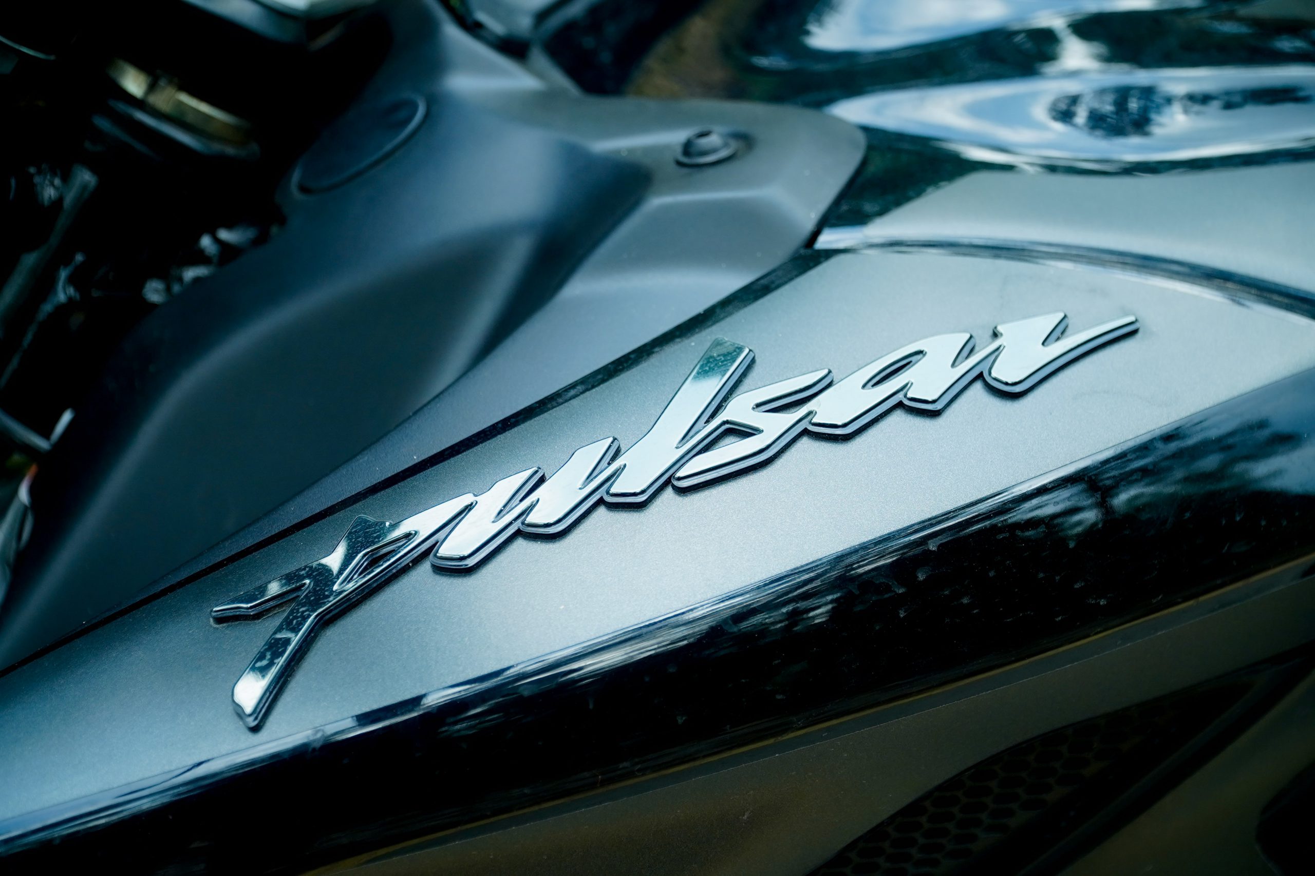 Iconic Pulsar Logo in Bajaj Pulsar N160