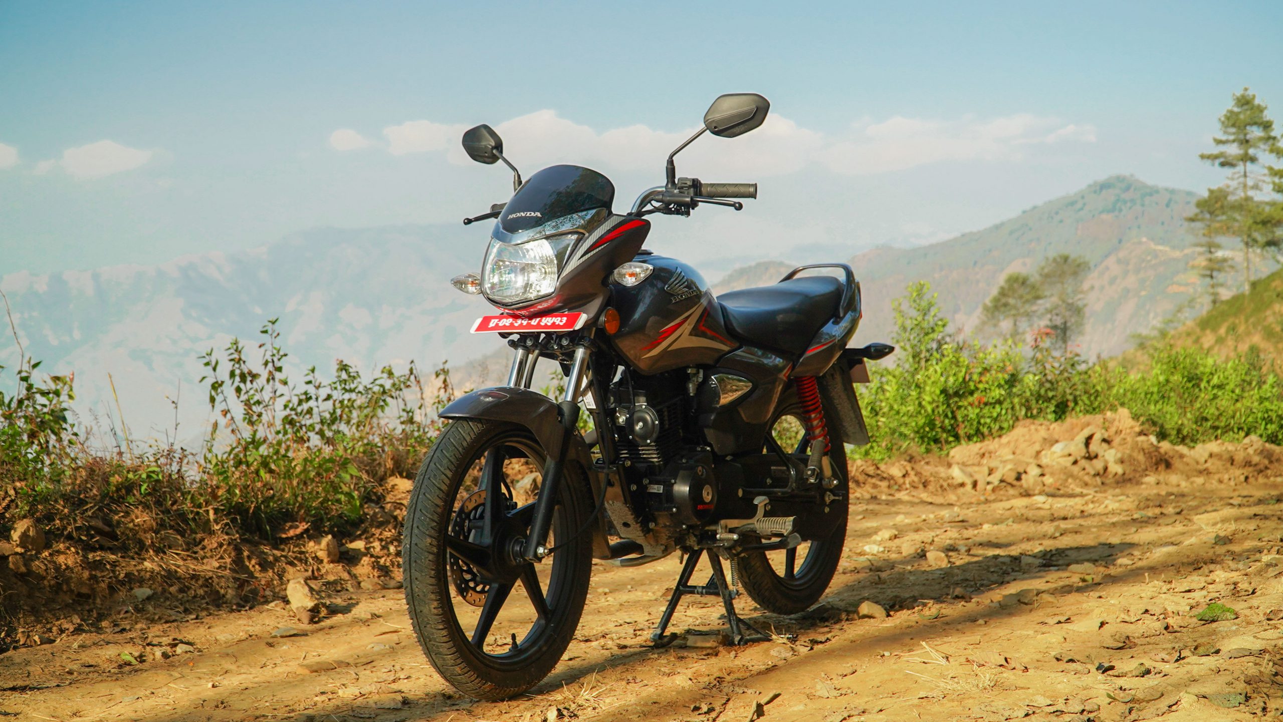 Honda CB Shine 125 First Ride Simple Commuter