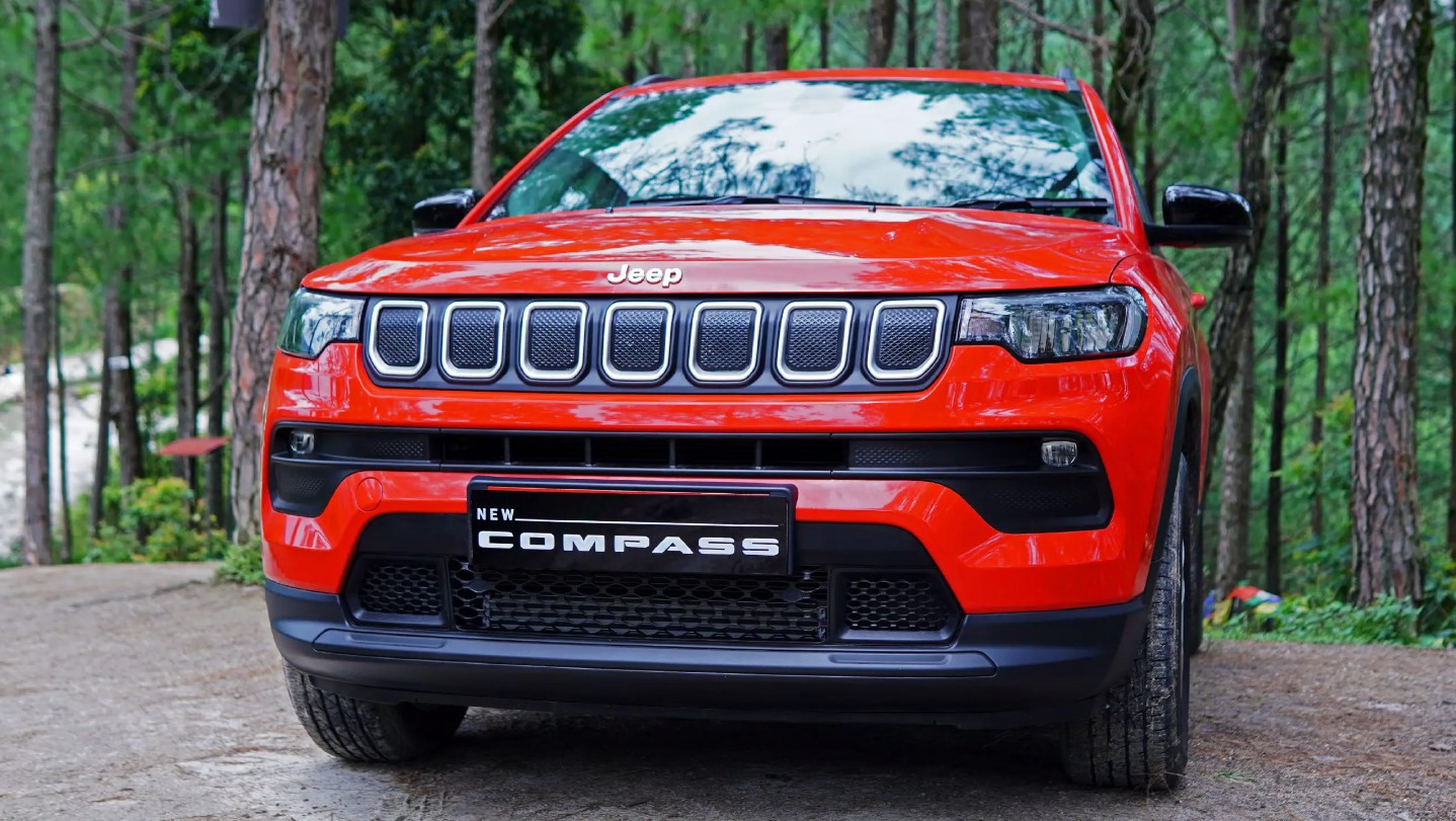 Front Styling in Jeep Compass