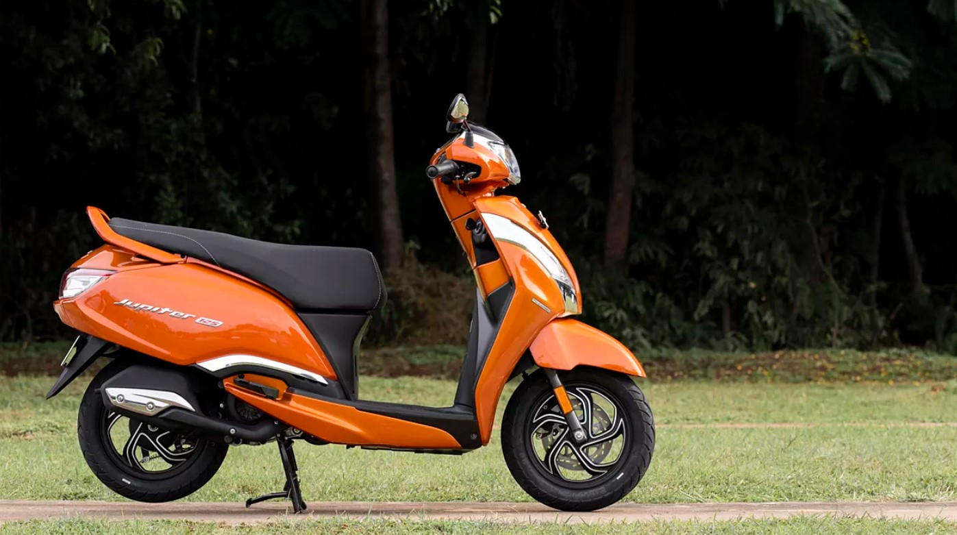 TVS Jupiter 125 Side Styling