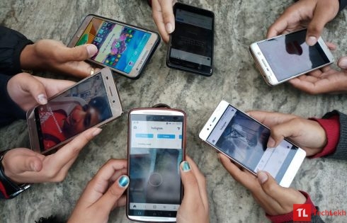 Nepali Youths Prone to Cell Phone Addiction