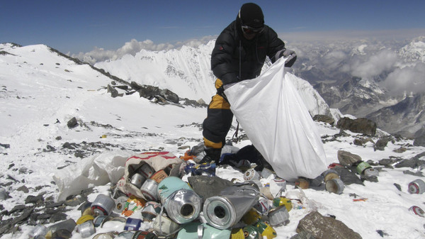 NEPAL ENVIRONMENT POLLUTION EVEREST FILES