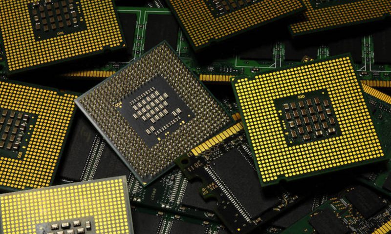 Security Flaws Found in Intel, ARM and AMD Chips; Every Computers, Phones at Risk