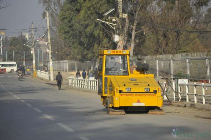 KMC to Buy Road Sweeping Machines Soon