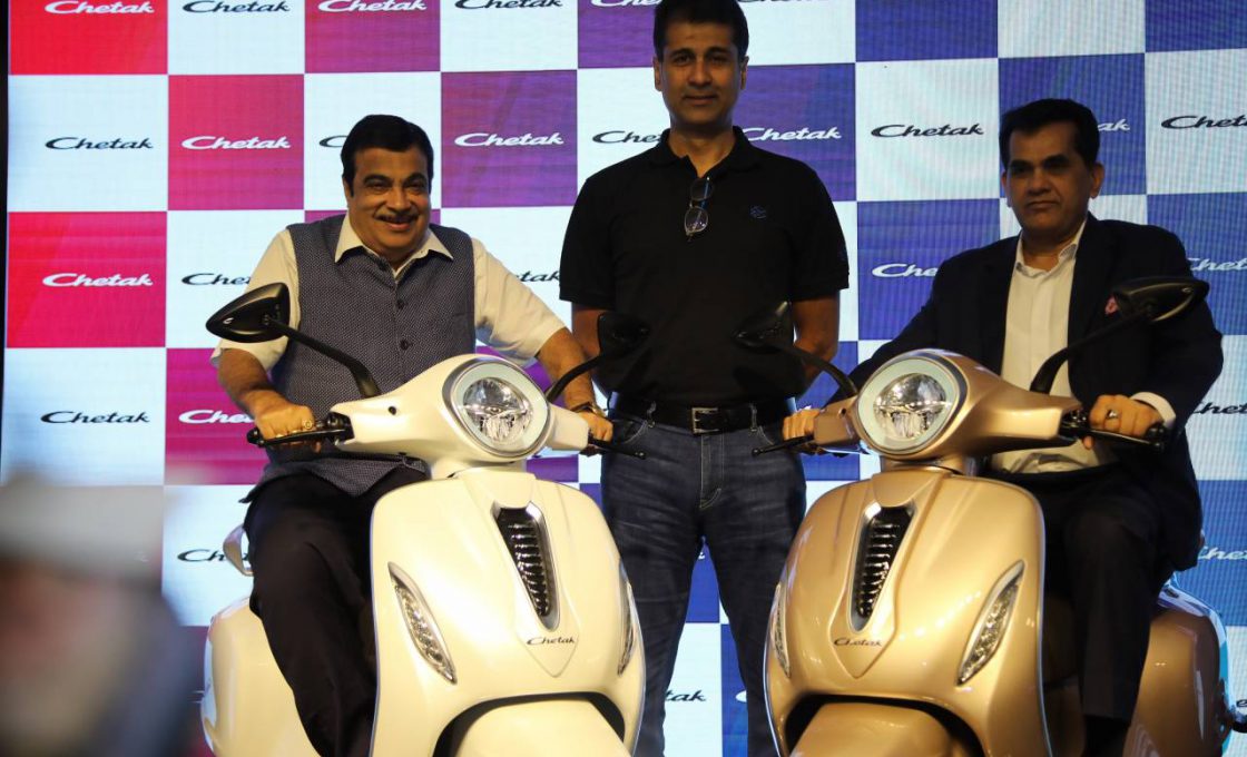 bajaj chetak gadi