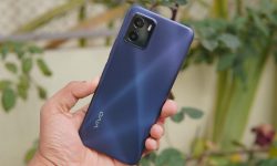 Vivo Y15s Review: Overpriced and Underpowered