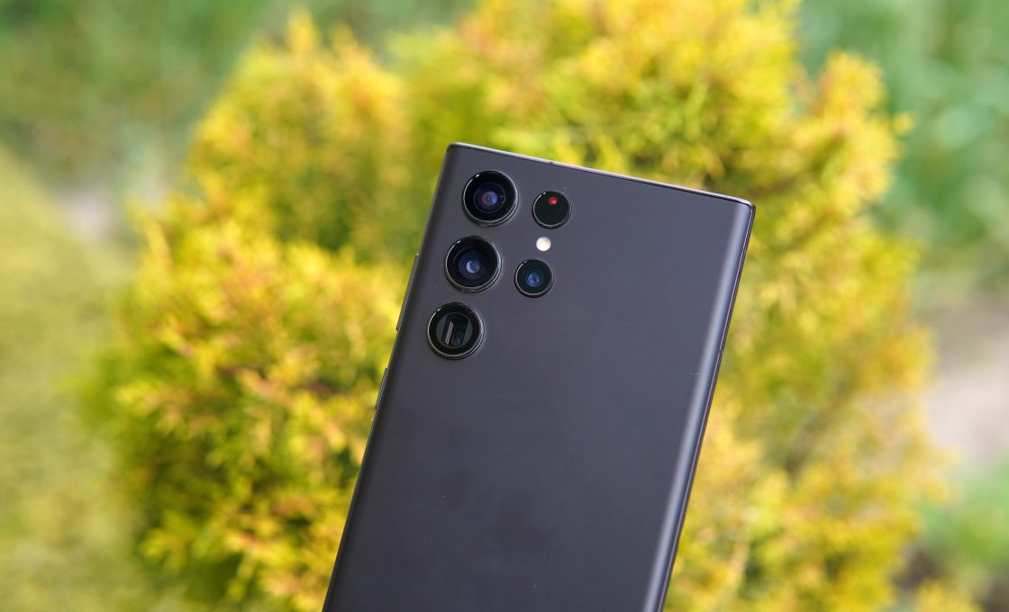 Samsung S22 Ultra Review The Ultimate Flagship Phone