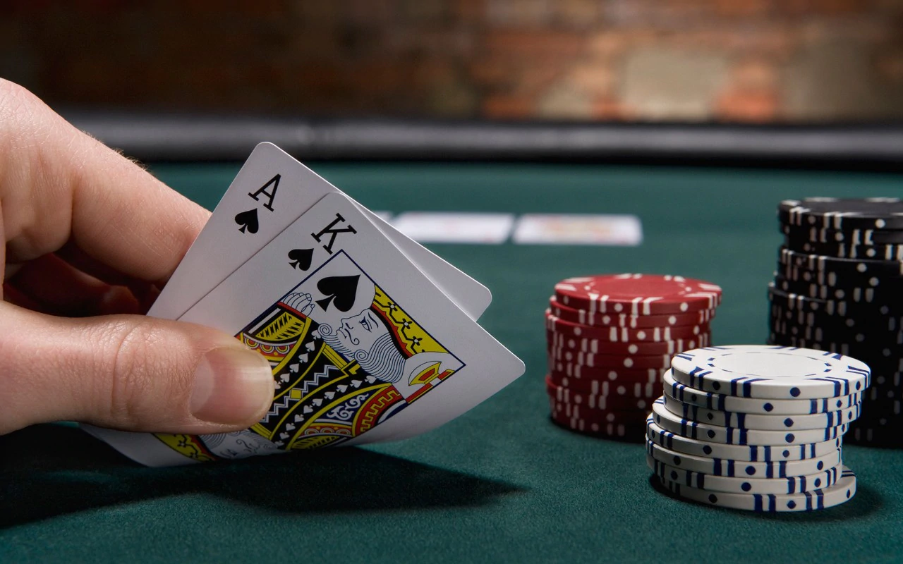 Poker in the Palm of your Hand: 888 Poker Review for Android