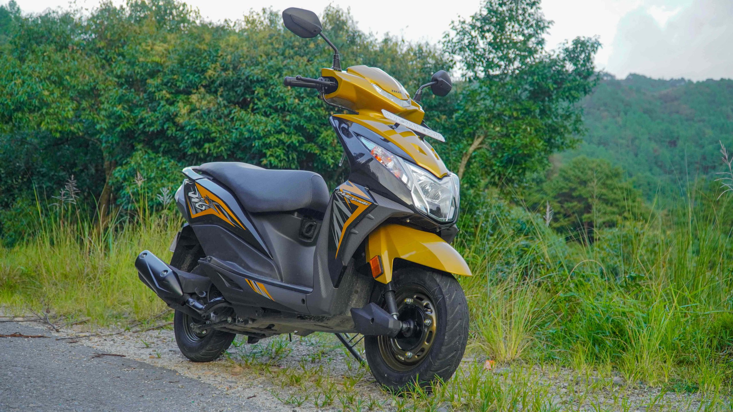 Front Styling in Honda Dio