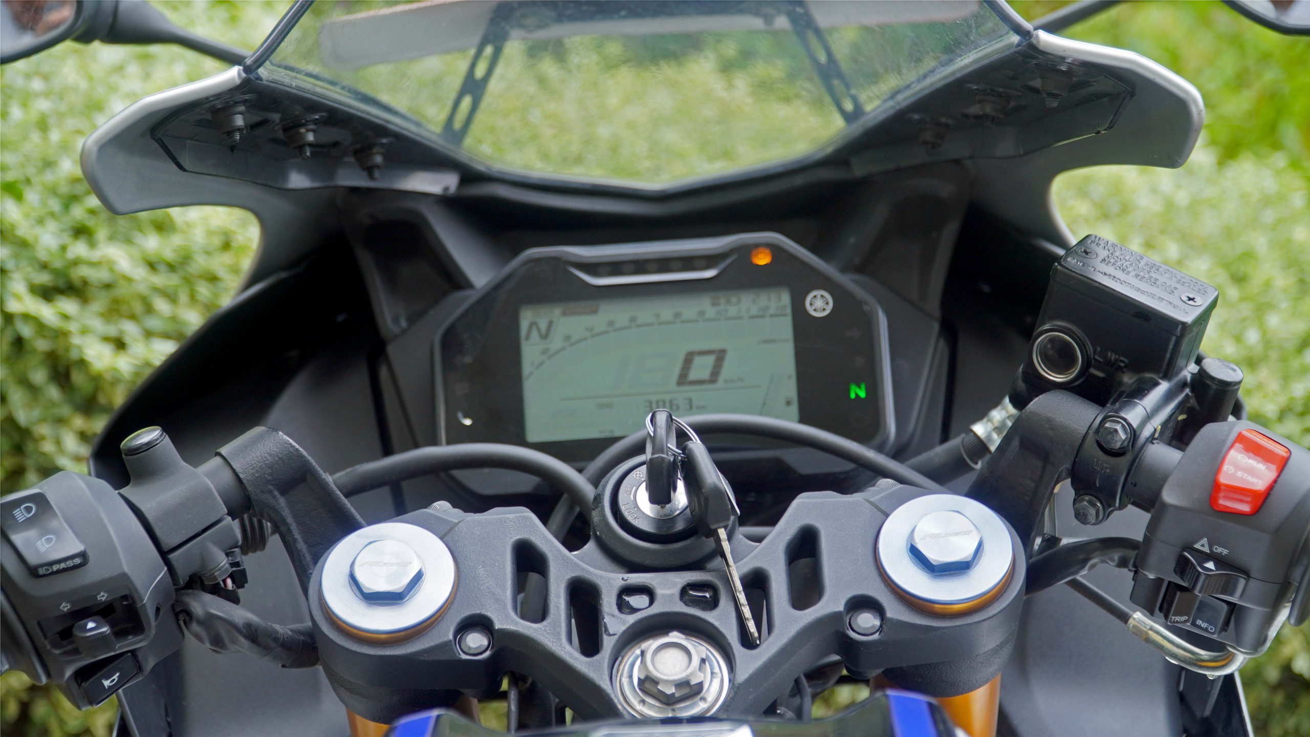 New Clip-On Handle Bars in Yamaha R15M