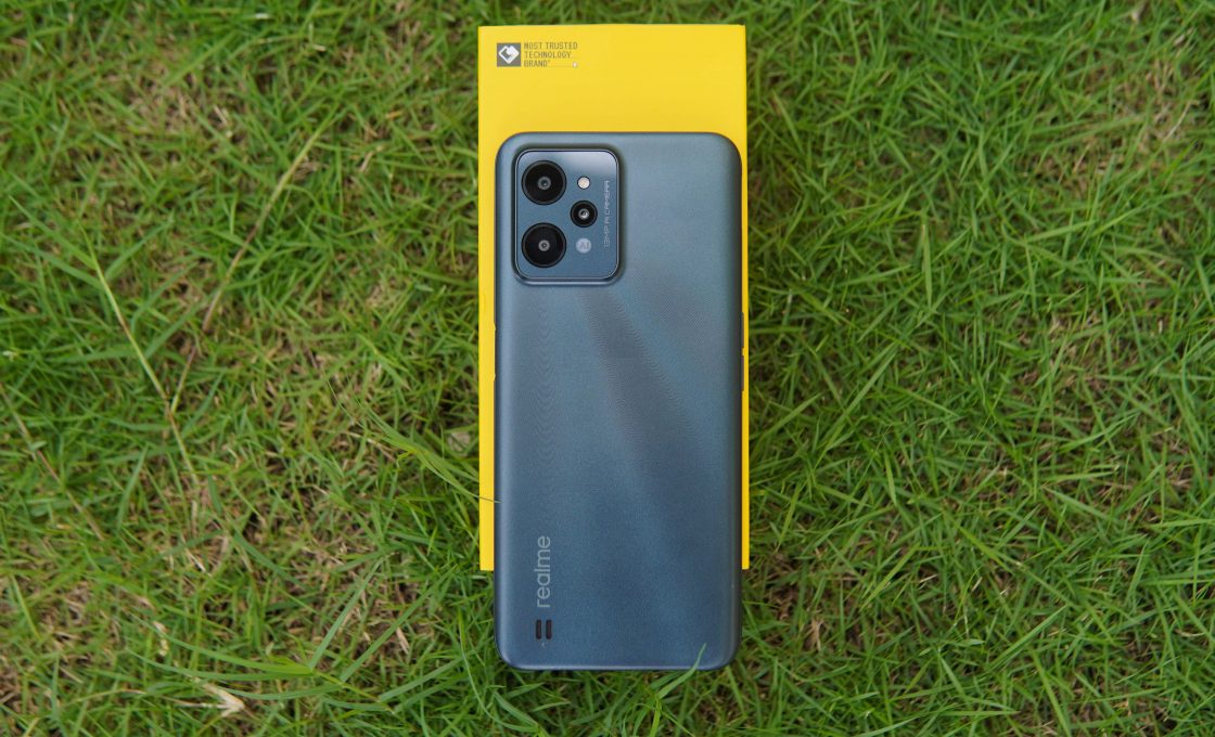 Realme C31 Review: A Typical Budget Smartphone!