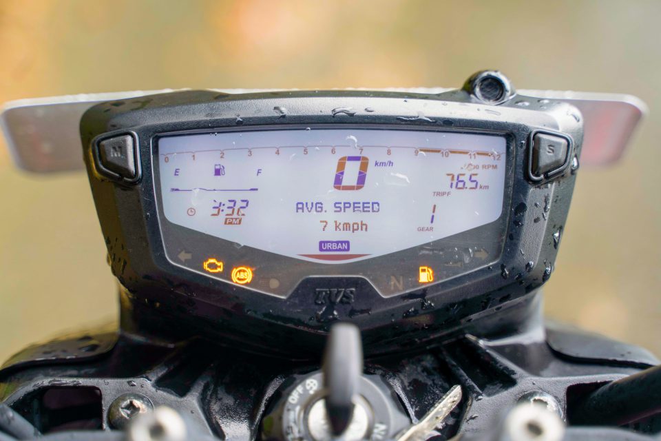 tvs apache 180 digital meter price