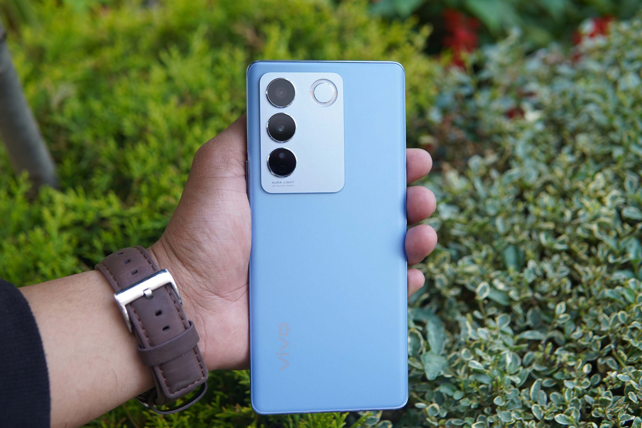 Vivo V27 Review A Good MidRange Camera Phone