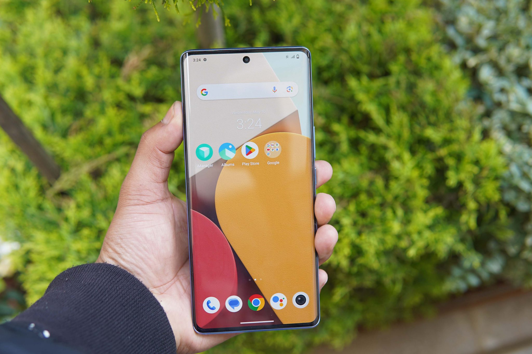 Vivo V27 Review A Good MidRange Camera Phone