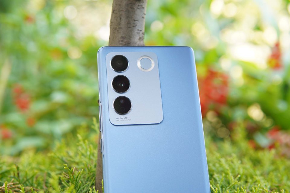 Vivo V27 Review A Good MidRange Camera Phone