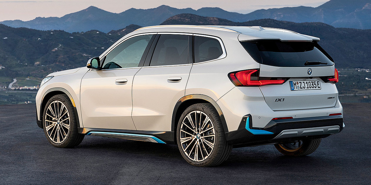 Side Styling in BMW iX1