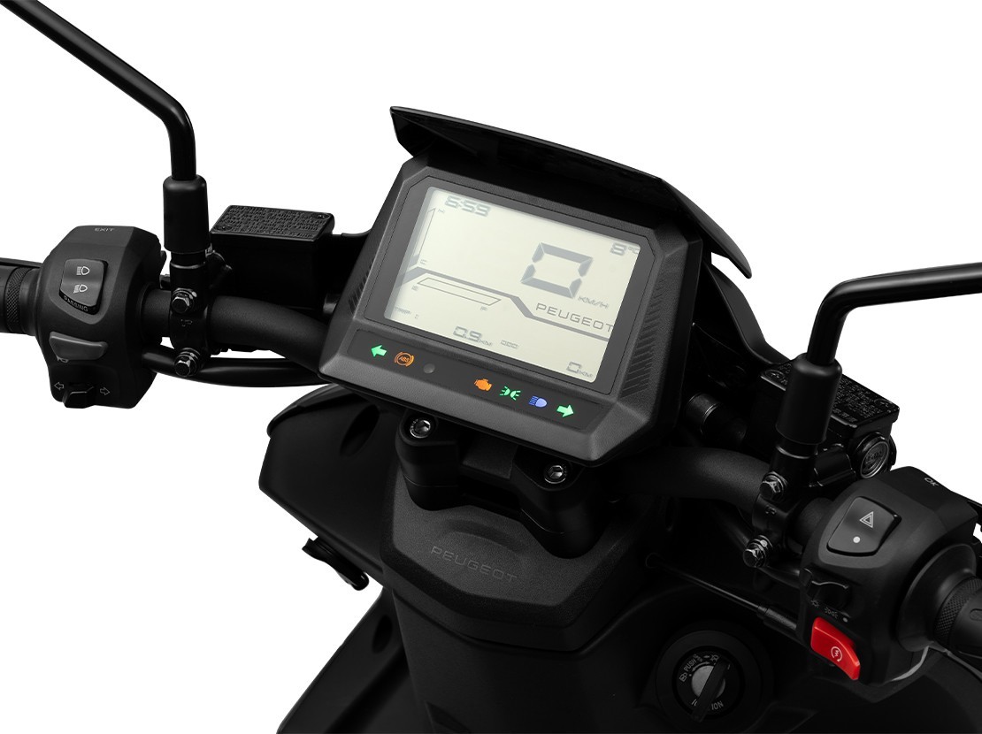 LCD Display in Peugeot Scooter Speedfight4