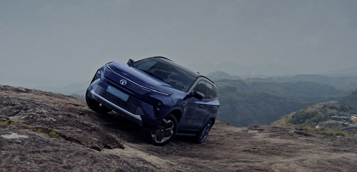 Front Styling in Tata Harrier EV