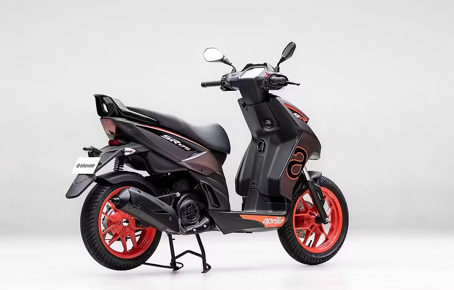 Rear Styling in Aprilia SR 175