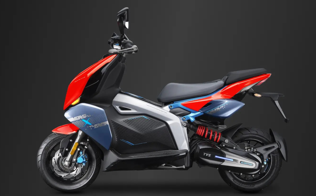 Side Styling in TVS X